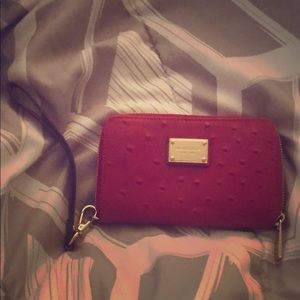 Micheal Kors leather wallet